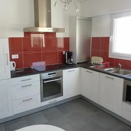 House Sur Mer - 12 Pers, 175 M2, 6/4 *